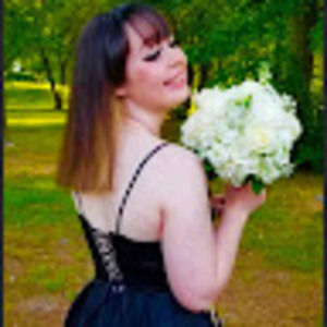 Meet your Posher, Lainey